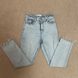 Abercrombie and Fitch Ultra High Rise 90s Straight Jean
